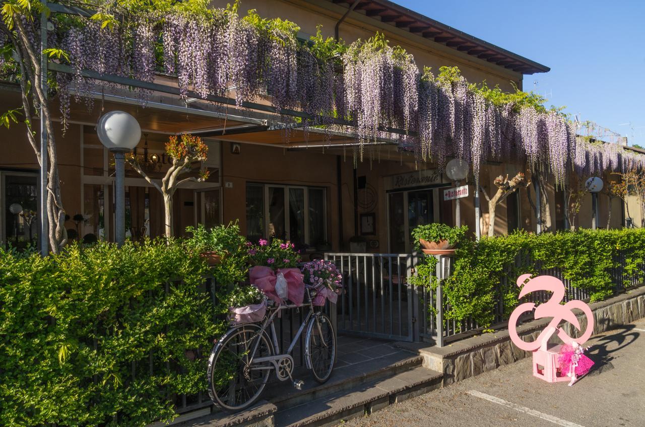 Hotel Ristorante Bologna San Piero in Bagno Exterior foto